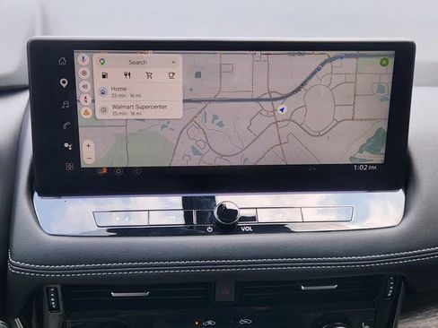 Used 2024 Nissan Rogue Platinum w/ Platinum Premium Package FWD image 13