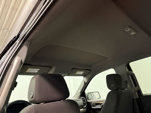 Used 2023 GMC Sierra 1500 Elevation w/ Preferred Package image 10