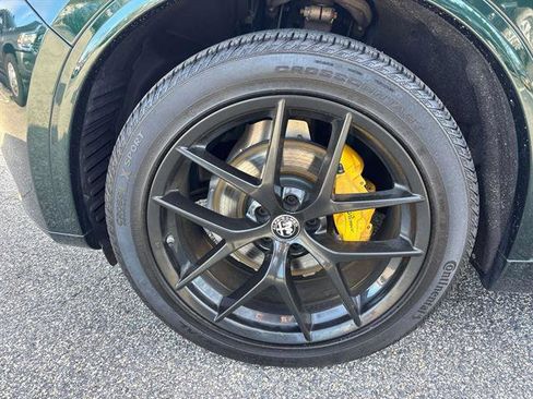 Used 2021 Alfa Romeo Stelvio Ti Sport image 8