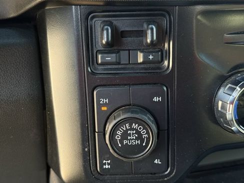 Used 2024 Ford F250 Platinum w/ Tremor Off-Road Package AWD/4WD image 22