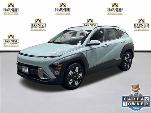 Used 2025 Hyundai Kona SEL image 1