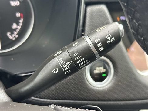 Certified 2024 Cadillac XT5 Premium Luxury AWD/4WD image 24