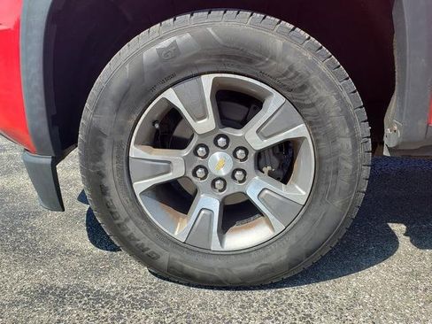 Used 2016 Chevrolet Colorado Z71 AWD/4WD image 10
