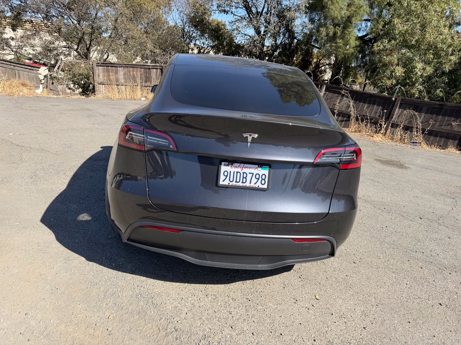 Used 2024 Tesla Model Y Long Range RWD image 4