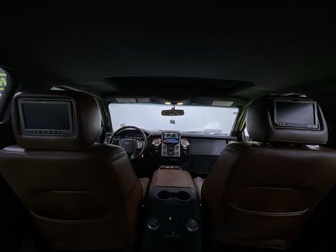 Used 2013 Ford F350 Platinum w/ Platinum Pkg image 30