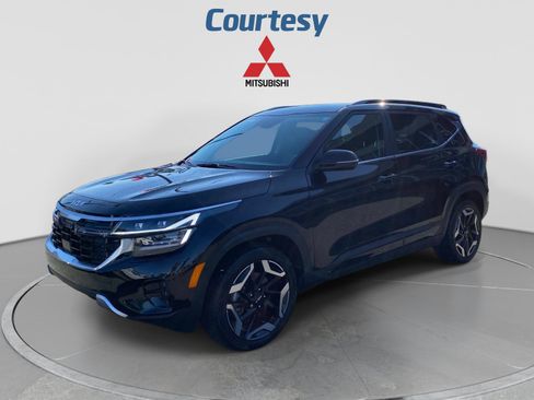 Used 2024 Kia Seltos SX AWD/4WD image 1