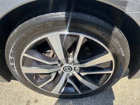 Used 2020 Nissan Maxima 3.5 SV w/ Floor Mat Group image 29