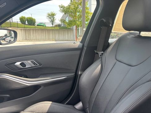 Used 2021 BMW 330i xDrive Sedan w/ Convenience Package AWD/4WD image 29