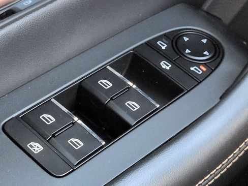 New 2026 MAZDA CX-90 Plug-In Hybrid w/Premium Sport image 22