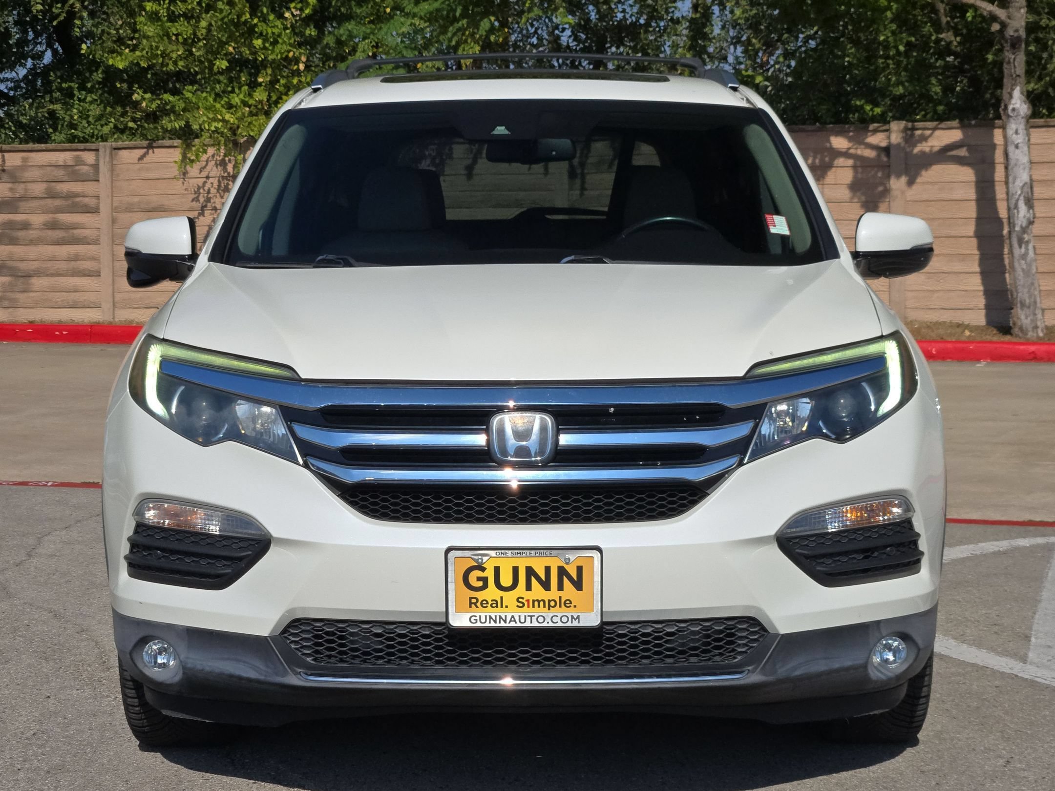 Used 2016 Honda Pilot Touring image 8