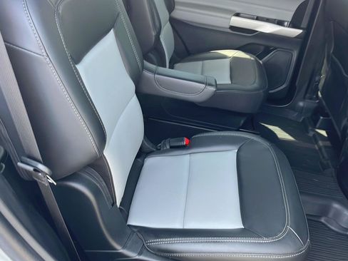 Used 2023 Ford Explorer XLT w/ Equipment Group 202A AWD/4WD image 29