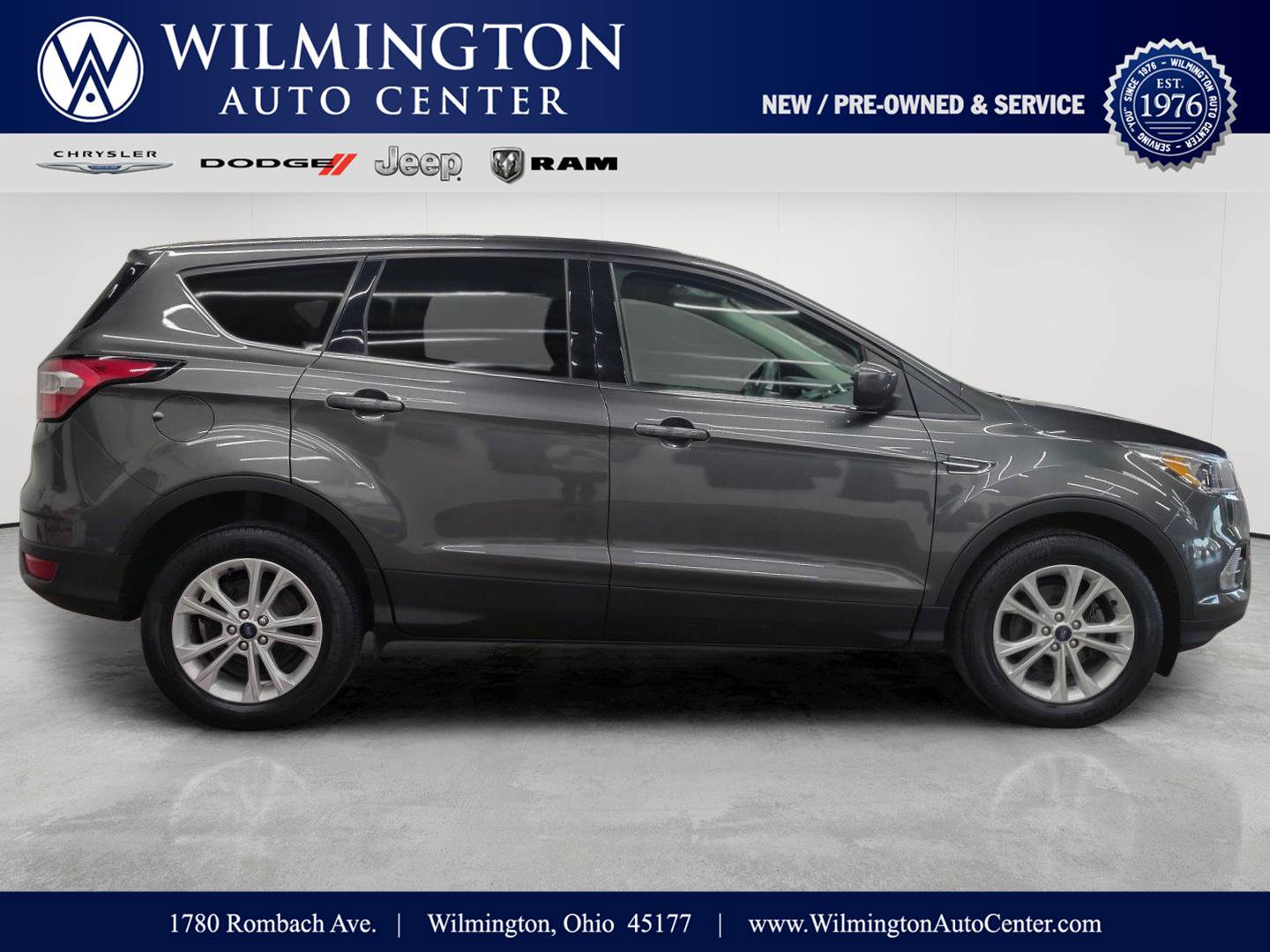 Used 2017 Ford Escape SE FWD image 1
