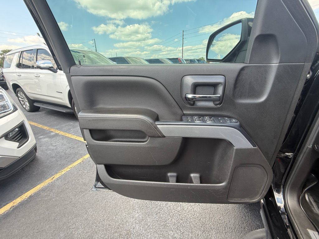 Used 2017 Chevrolet Silverado 1500 LT w/ All Star Edition AWD/4WD image 11