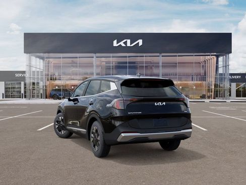 Certified 2026 Kia Sportage LX FWD image 7