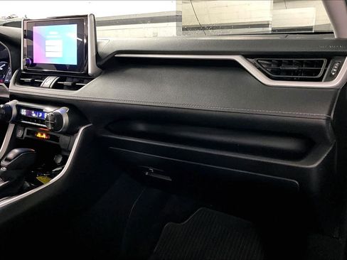 Used 2024 Toyota RAV4 XLE image 15