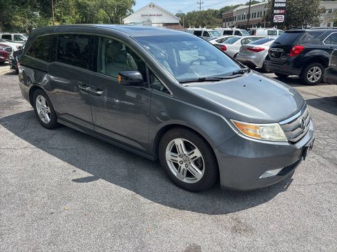 Used 2011 Honda Odyssey Touring image 5