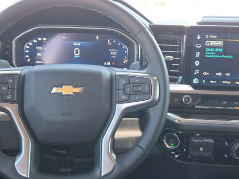 Certified 2026 Chevrolet Silverado 1500 LT AWD/4WD image 18