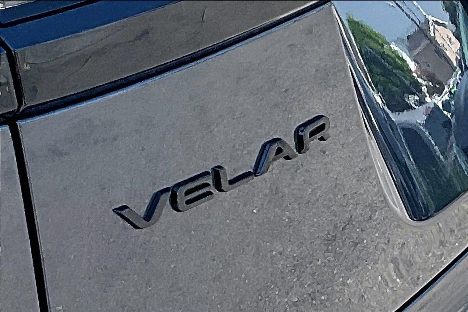 New 2026 Land Rover Range Rover Velar S AWD/4WD image 9