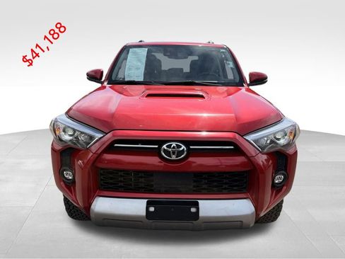Certified 2021 Toyota 4Runner TRD Off-Road Premium AWD/4WD image 2