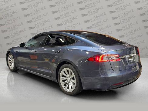 Used 2017 Tesla Model S 75 image 4