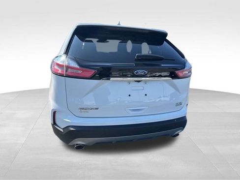 Used 2020 Ford Edge SEL w/ Convenience Package image 16