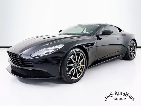 Used 2017 Aston Martin DB11 V12 image 3