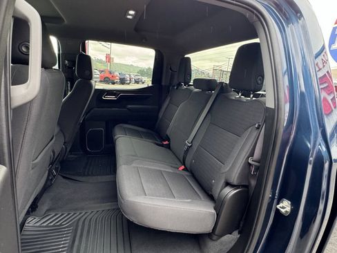 Used 2023 Chevrolet Silverado 1500 LT AWD/4WD image 16