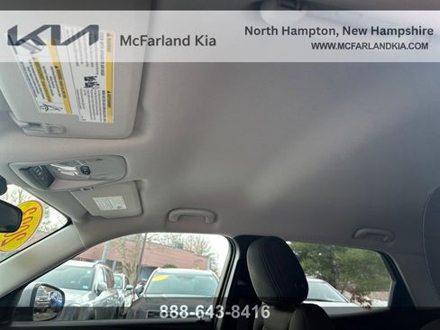 Used 2023 Chevrolet TrailBlazer LT image 23