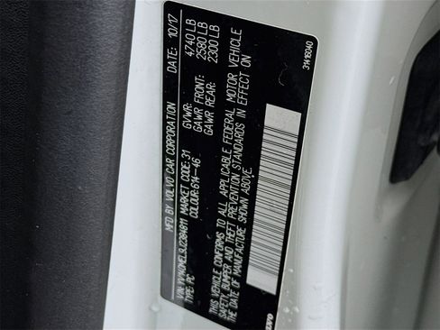 Used 2018 Volvo V60 T5 Dynamic w/ Vision Package image 25