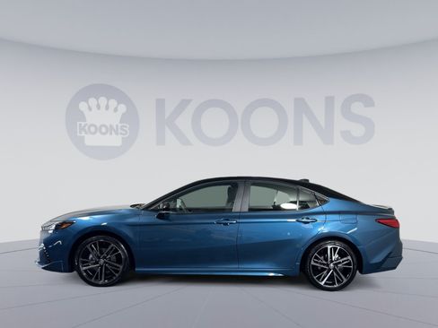 Used 2026 Toyota Camry XSE w/ Premium Plus Package FWD image 7