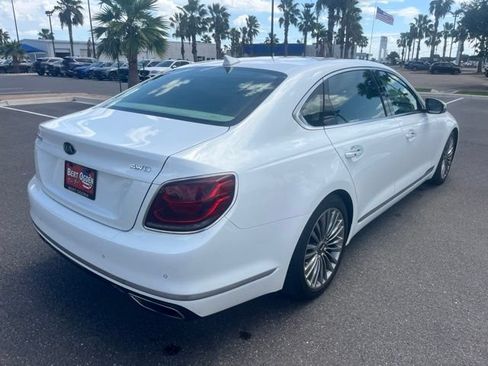Used 2020 Kia K900 Luxury w/ VIP Package AWD/4WD image 8