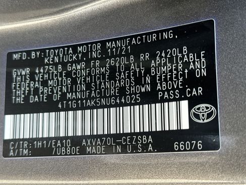 Used 2022 Toyota Camry SE image 31