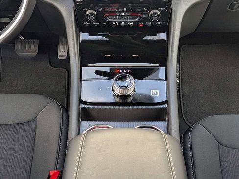 New 2026 Jeep Grand Cherokee L 2WD image 20