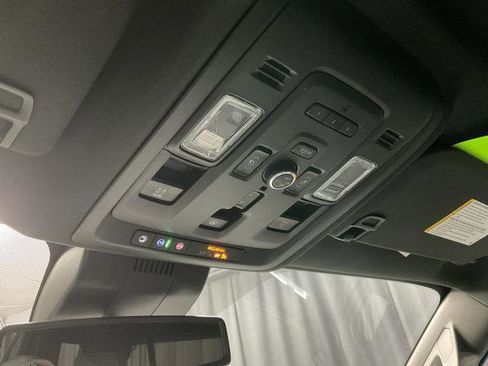 Used 2024 Chevrolet Tahoe Premier image 25