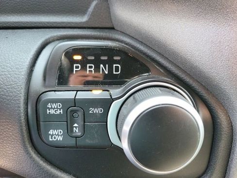 Used 2022 RAM 2500 Tradesman AWD/4WD image 11