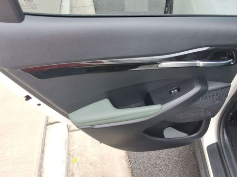 Used 2024 Kia Seltos SX image 24