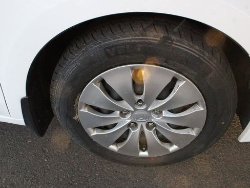 Used 2012 Honda Accord LX image 49
