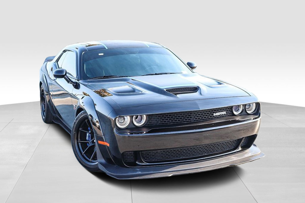 Used 2023 Dodge Challenger R/T Scat Pack RWD image 2