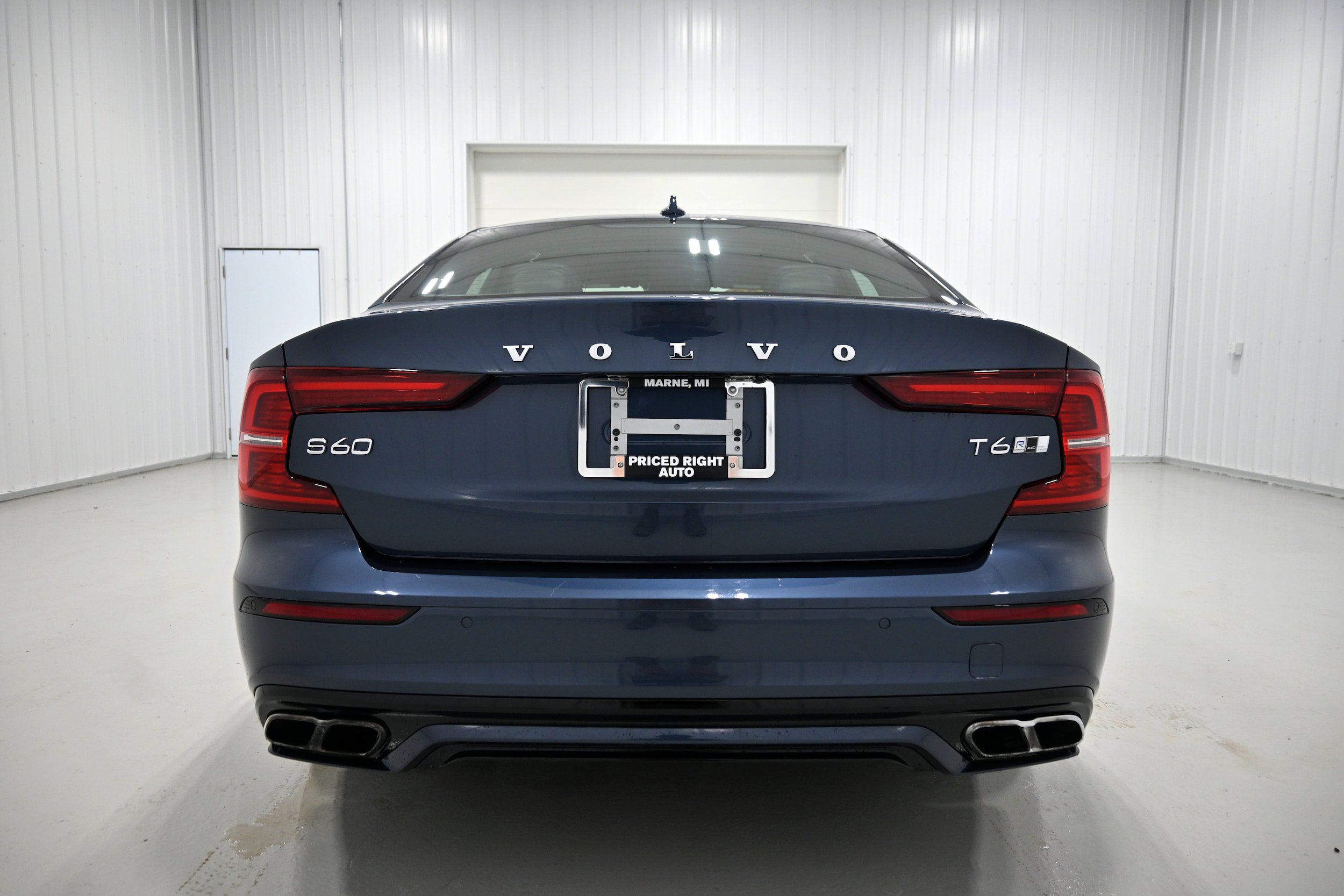 Used 2020 Volvo S60 T6 R-Design AWD/4WD image 33