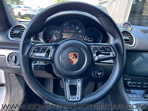 Used 2018 Porsche 718 Cayman RWD image 21