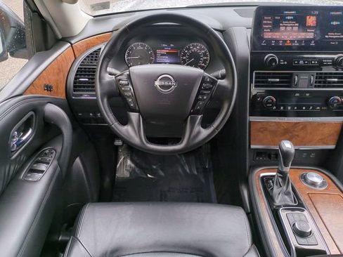 Used 2024 Nissan Armada SL w/ Captain's Chairs Package image 16