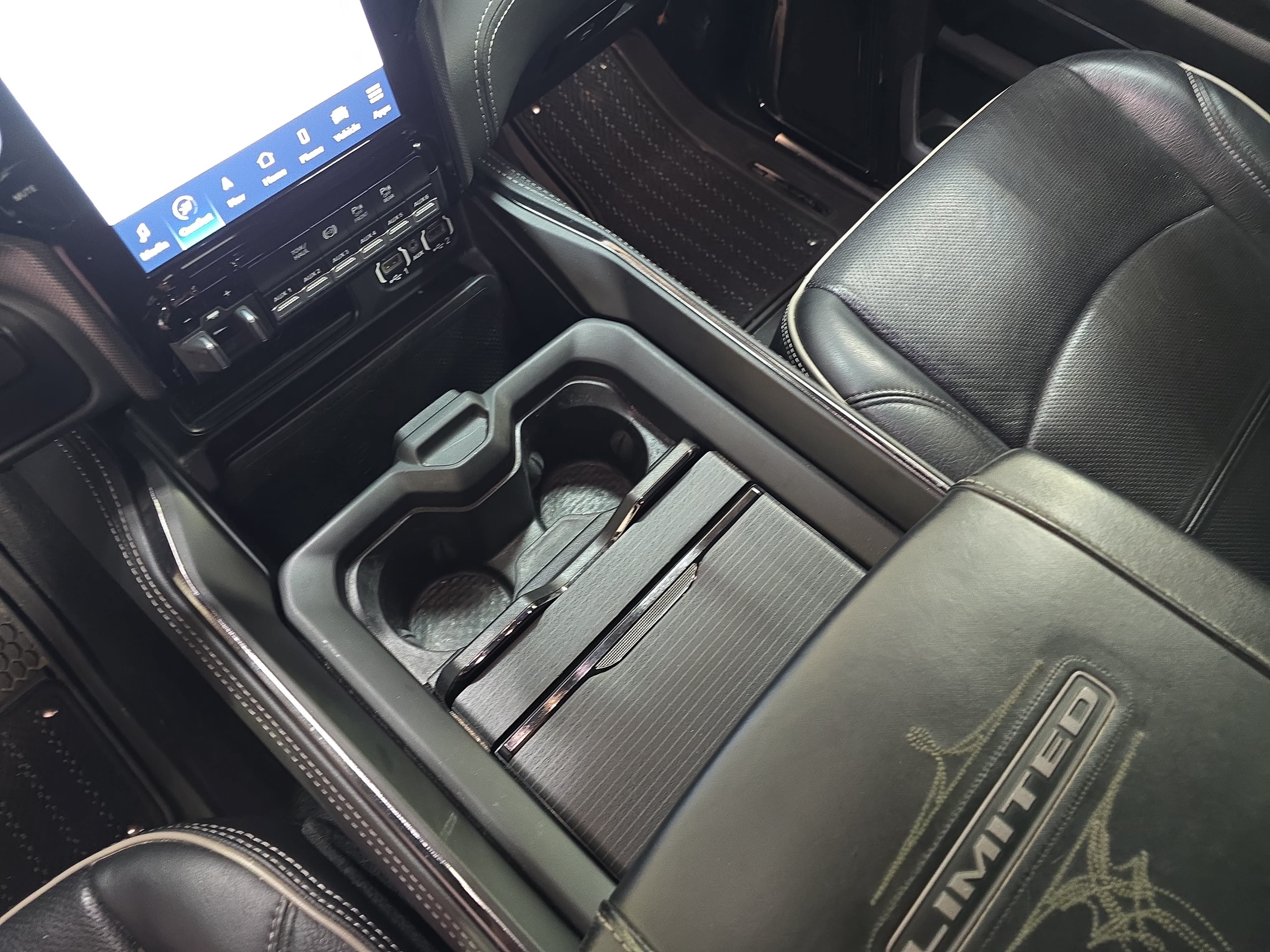 Used 2022 RAM 2500 Limited AWD/4WD image 22