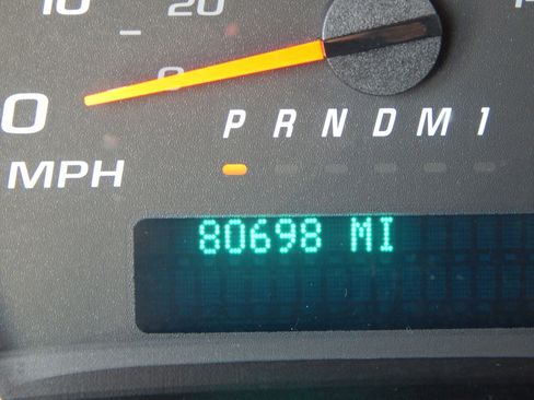 Used 2021 Chevrolet Express 2500 w/ Driver Convenience Package RWD image 27
