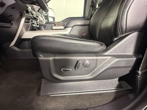 Used 2018 Ford F250 Lariat w/ Chrome Package AWD/4WD image 23