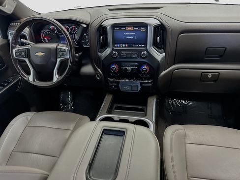 Used 2021 Chevrolet Silverado 1500 LTZ w/ Z71 Off-Road Package image 12