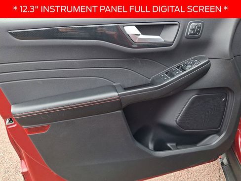 Used 2023 Ford Escape ST-Line Elite image 12