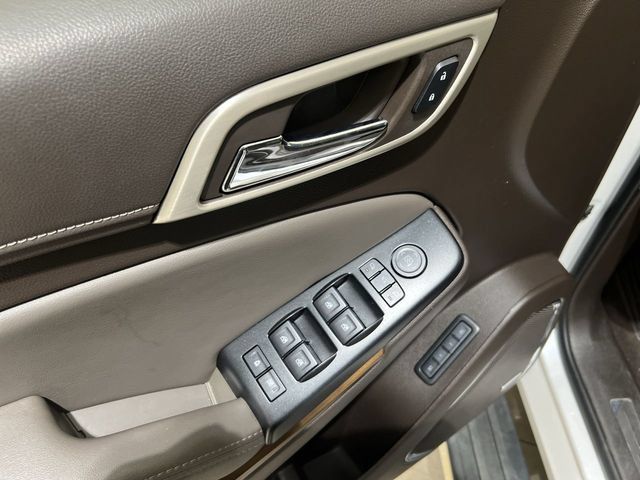 Certified 2019 GMC Yukon Denali w/ Denali Ultimate Package AWD/4WD image 23
