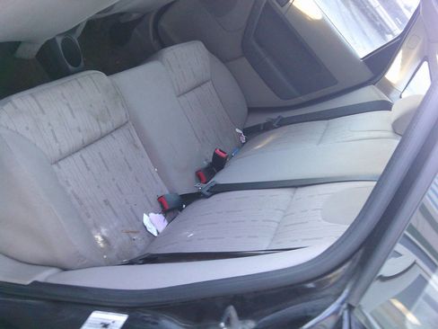 Used 2009 Ford Focus SE image 13