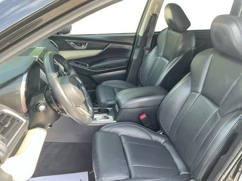 Used 2022 Subaru Ascent Limited w/ Technology Package AWD/4WD image 10