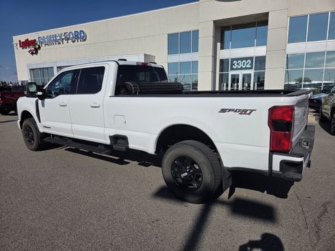 Used 2023 Ford F350 XLT w/ XLT Premium Package AWD/4WD image 3